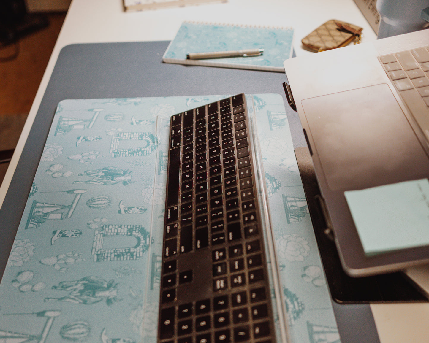 Graham Toile Desk Pad