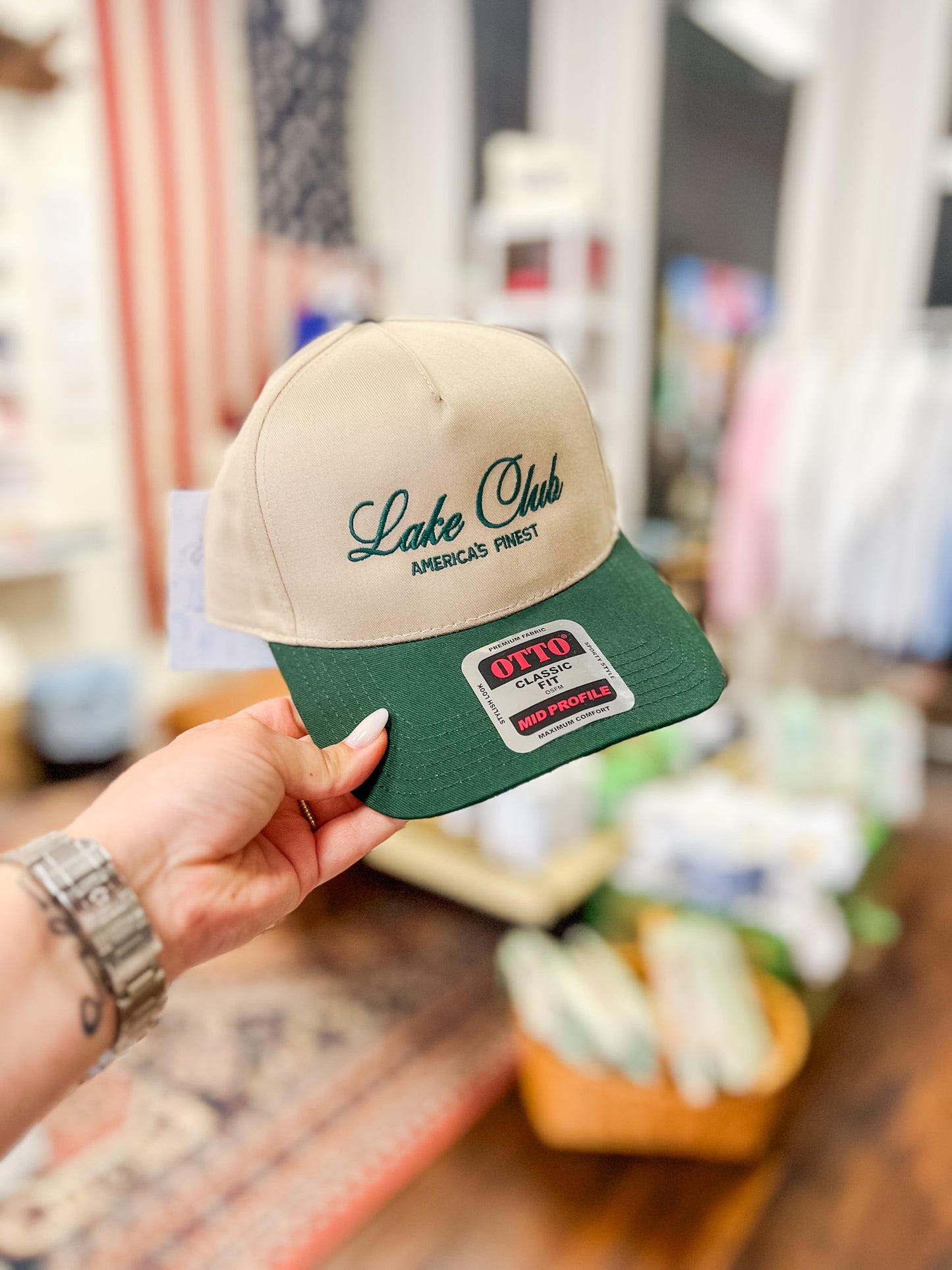 Lake Club | Khaki & Green