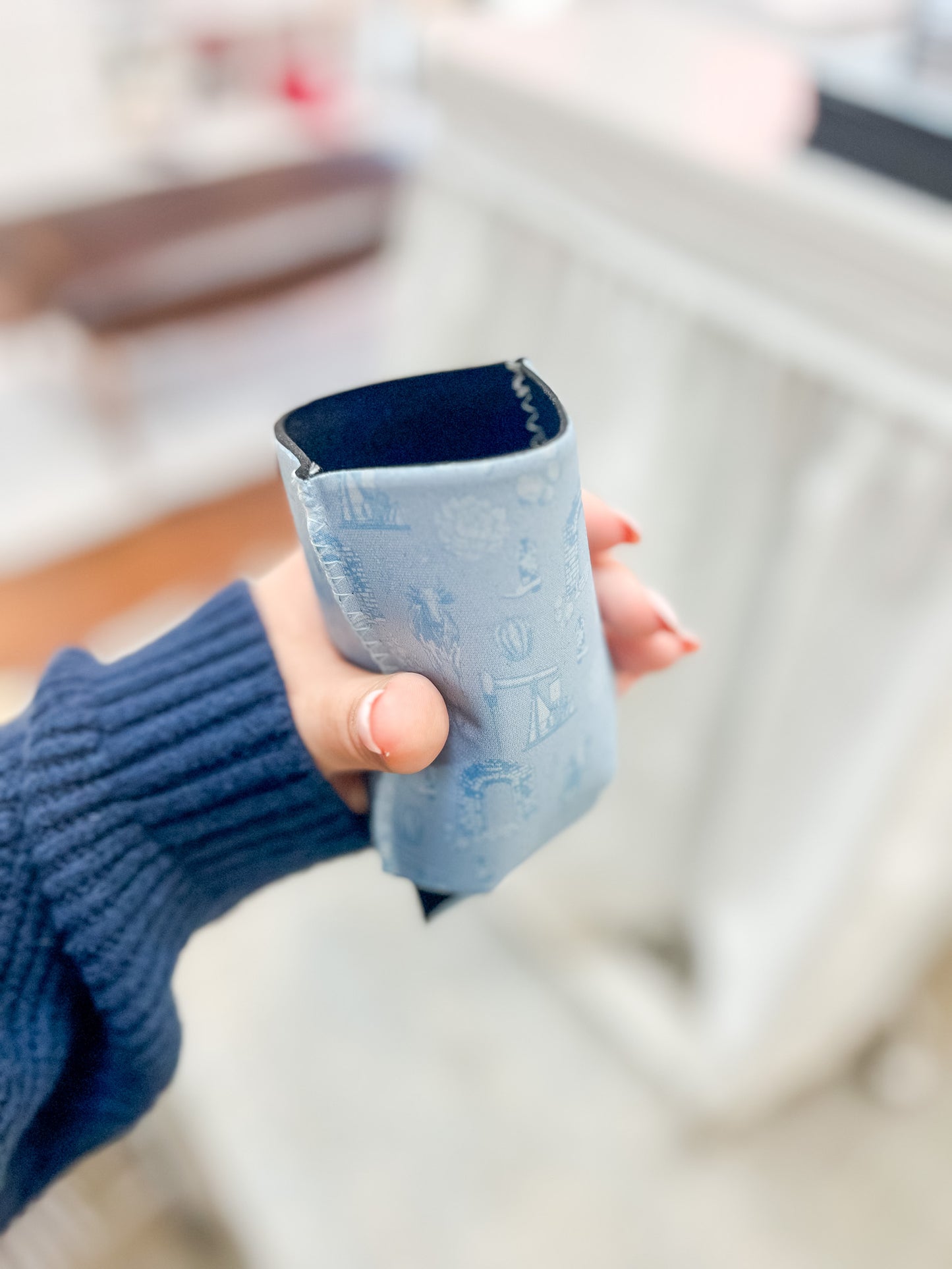 Graham Toile Blue & White Can Koozie